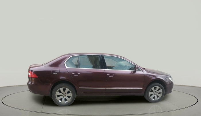 2011 Skoda Superb AMBITION 2.0 TDI CR AT, Diesel, Automatic, 1,55,721 km, exterior