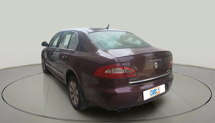 2011 Skoda Superb AMBITION 2.0 TDI CR AT, Diesel, Automatic, 1,55,721 km, exterior