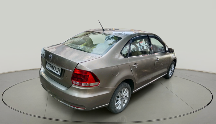 2015 Volkswagen Vento HIGHLINE 1.6 MPI, Petrol, Manual, 81,215 km, exterior