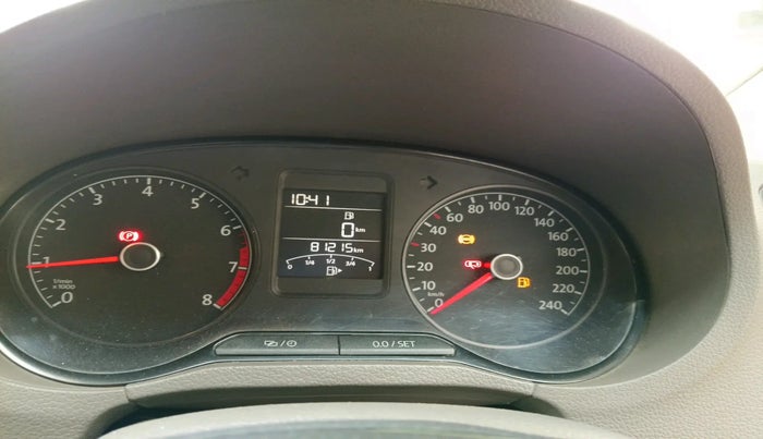 2015 Volkswagen Vento HIGHLINE 1.6 MPI, Petrol, Manual, 81,215 km, interior
