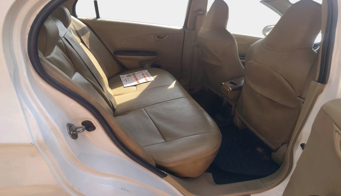 2014 Honda Amaze 1.5L I-DTEC S, Diesel, Manual, 2,39,107 km, interior