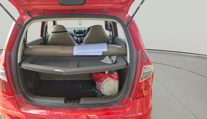 2013 Hyundai i10 MAGNA 1.2, Petrol, Manual, 1,02,753 km, exterior