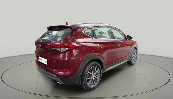 2018 Hyundai Tucson 2WD AT GL DIESEL
, Diesel, Automatic, 1,15,315 km, exterior