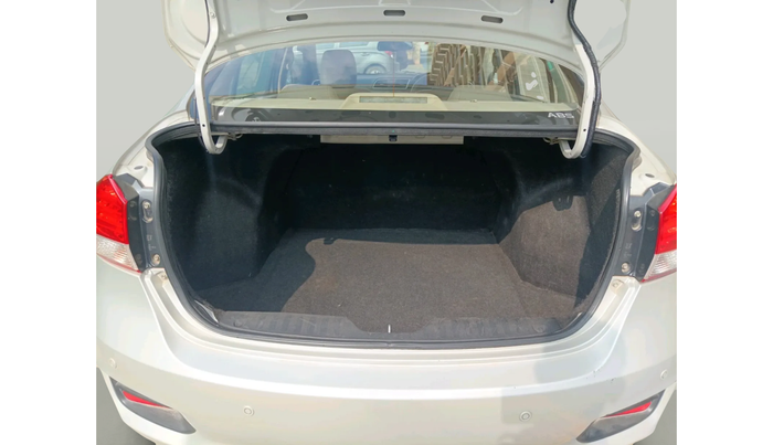 2015 Maruti Ciaz ZXI, Petrol, Manual, 64,318 km, exterior