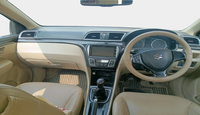 2015 Maruti Ciaz ZXI, Petrol, Manual, 64,318 km, interior
