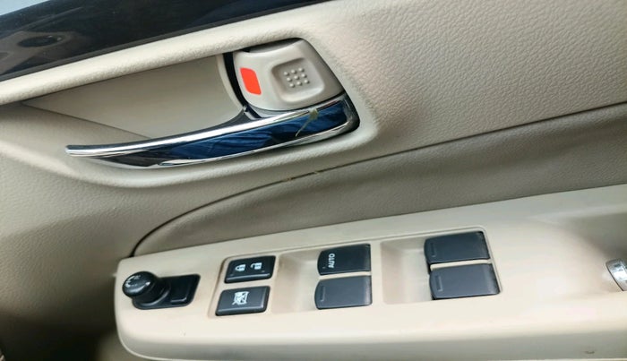 2015 Maruti Ciaz ZXI, Petrol, Manual, 64,318 km, interior