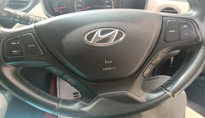 2016 Hyundai Grand i10 ASTA (O) 1.2 KAPPA VTVT, Petrol, Manual, 75,498 km, interior