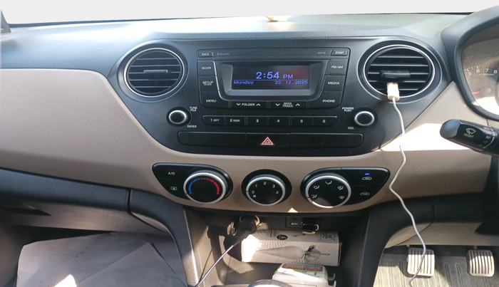 2016 Hyundai Grand i10 SPORTZ 1.2 KAPPA VTVT, Petrol, Manual, 48,823 km, interior