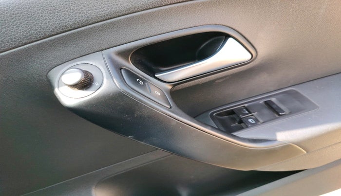 2021 Volkswagen Polo COMFORTLINE 1.0L MPI, Petrol, Manual, 70,684 km, interior