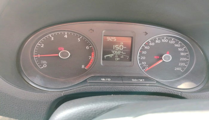 2021 Volkswagen Polo COMFORTLINE 1.0L MPI, Petrol, Manual, 70,684 km, interior