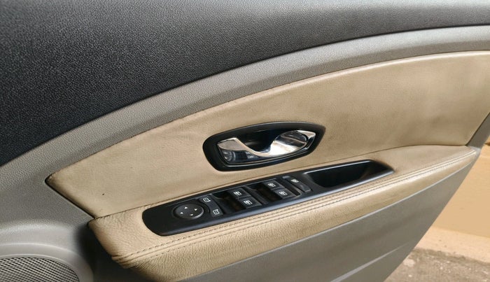 2013 Renault Fluence 1.5 E2, Diesel, Manual, 94,942 km, interior