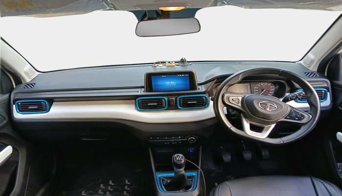 2023 Tata PUNCH CREATIVE  MT, Petrol, Manual, 39,116 km, interior