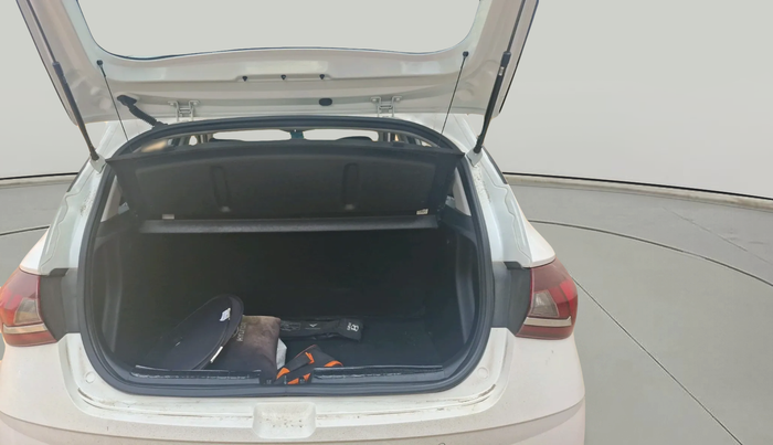 2023 Hyundai NEW I20 SPORTZ 1.2 MT, Petrol, Manual, 31,161 km, exterior