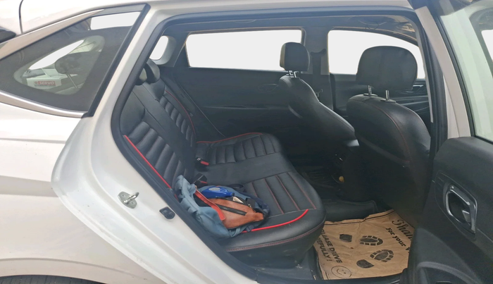 2023 Hyundai NEW I20 SPORTZ 1.2 MT, Petrol, Manual, 31,161 km, interior