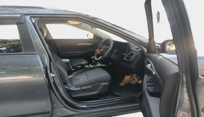 2020 KIA SELTOS HTK PLUS 1.5, Petrol, Manual, 33,011 km, interior