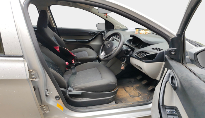 2017 Tata Tiago XT PETROL, Petrol, Manual, 56,850 km, interior