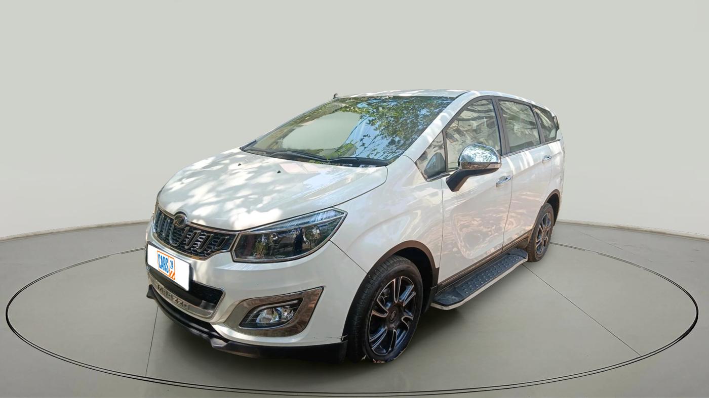 2018 Mahindra MARAZZO M8 7 STR, Diesel, Manual, 80,903 km, exterior