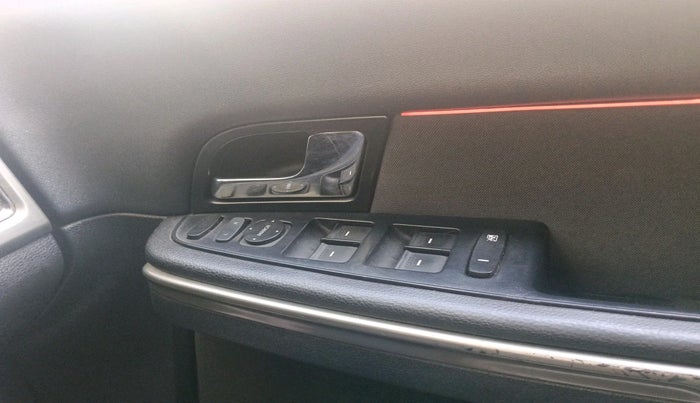 2017 Tata Hexa XMA 4X2 7 STR, Diesel, Automatic, 1,44,112 km, interior