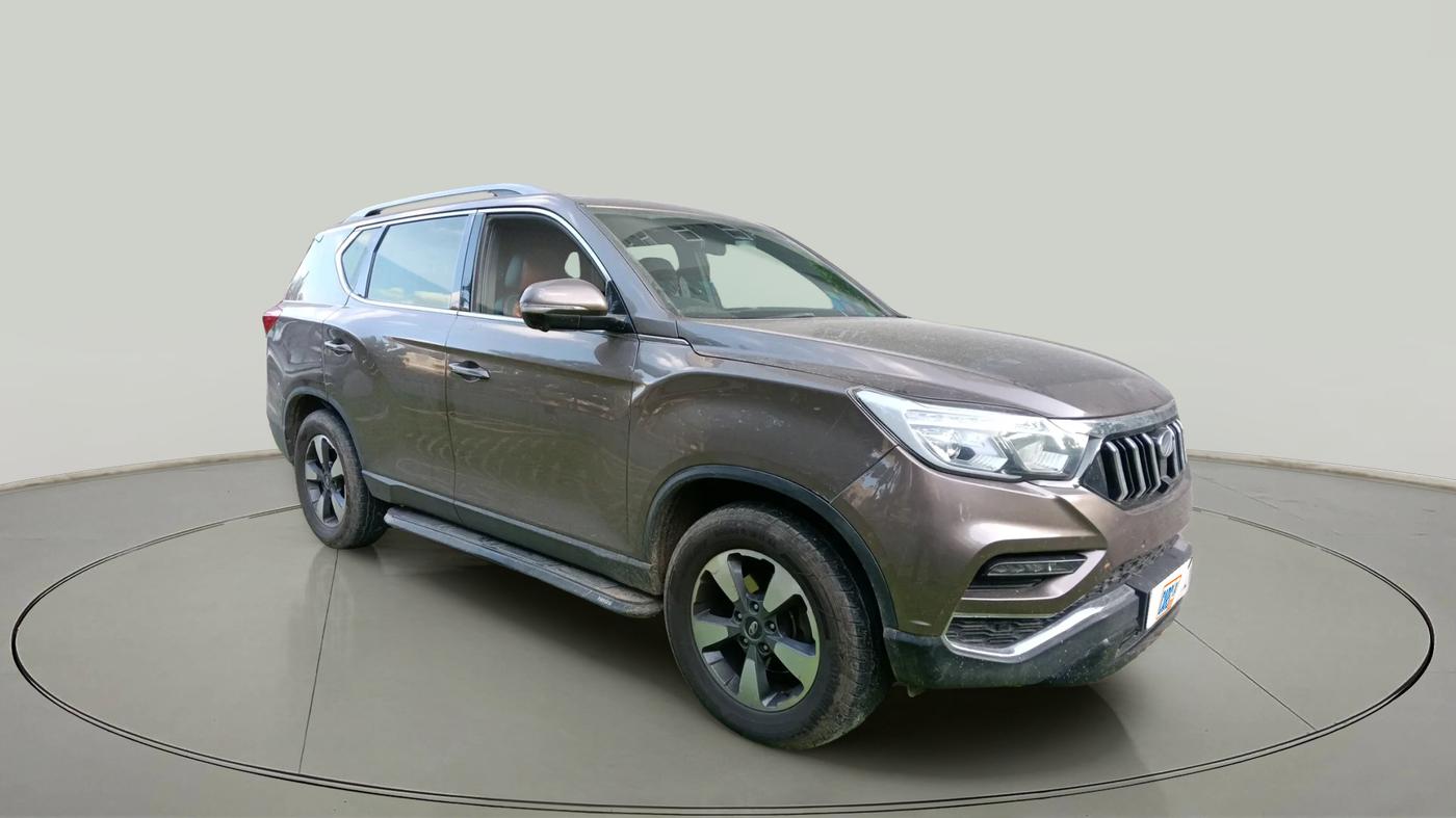 2019 Mahindra ALTURAS G4 4WD AT, Diesel, Automatic, 1,12,737 km, exterior
