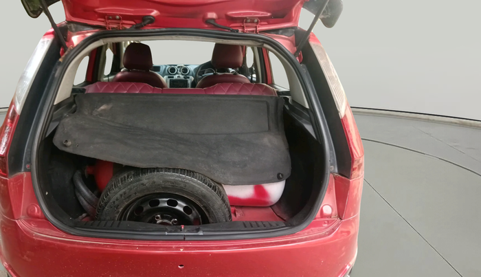 2011 Ford Figo ZXI 1.2 PETROL, Petrol, Manual, 87,728 km, exterior