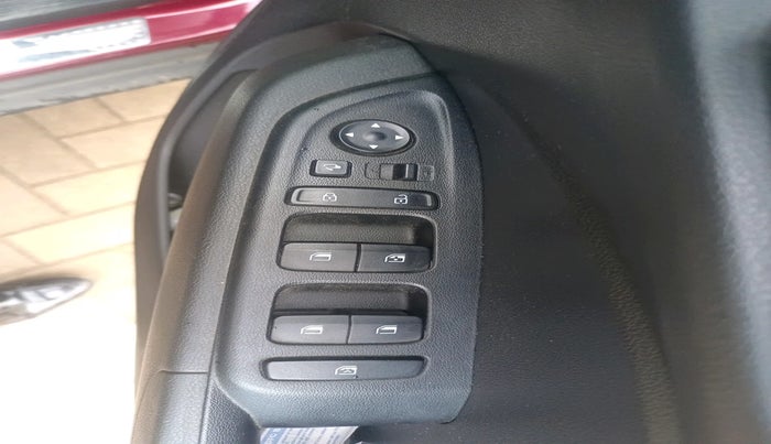 2020 Hyundai VENUE SX 1.0 TURBO, Petrol, Manual, 38,782 km, interior