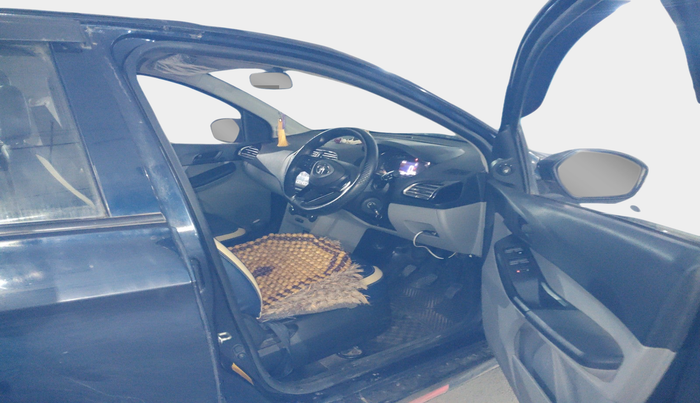 2021 Tata Tiago XT (O) PETROL, Petrol, Manual, 41,742 km, interior