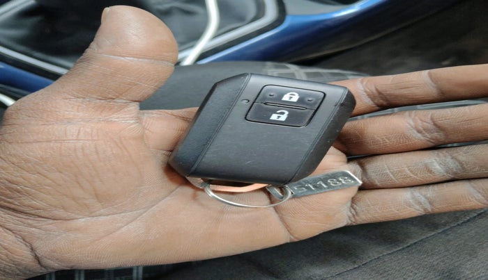 2022 Maruti IGNIS ZETA 1.2, Petrol, Manual, 28,289 km, interior