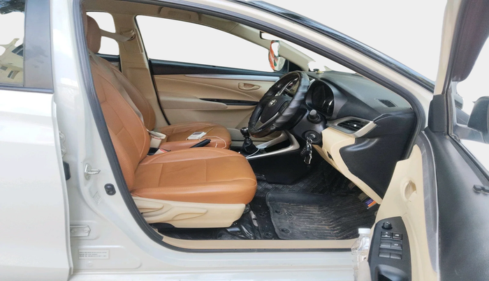 2021 Toyota YARIS J MT, Petrol, Manual, 21,793 km, interior