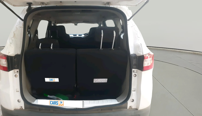 2020 Renault TRIBER RXZ AMT, Petrol, Automatic, 44,801 km, exterior