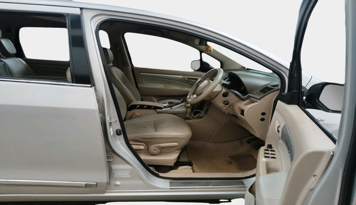 2013 Maruti Ertiga ZDI, Diesel, Manual, 1,50,348 km, interior