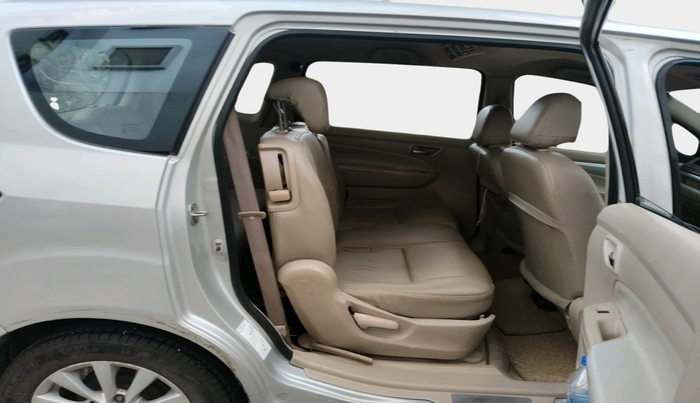 2013 Maruti Ertiga ZDI, Diesel, Manual, 1,50,348 km, interior