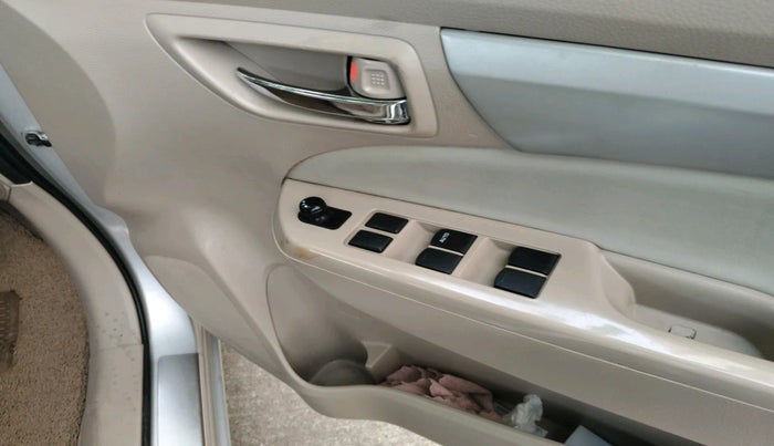 2013 Maruti Ertiga ZDI, Diesel, Manual, 1,50,348 km, interior