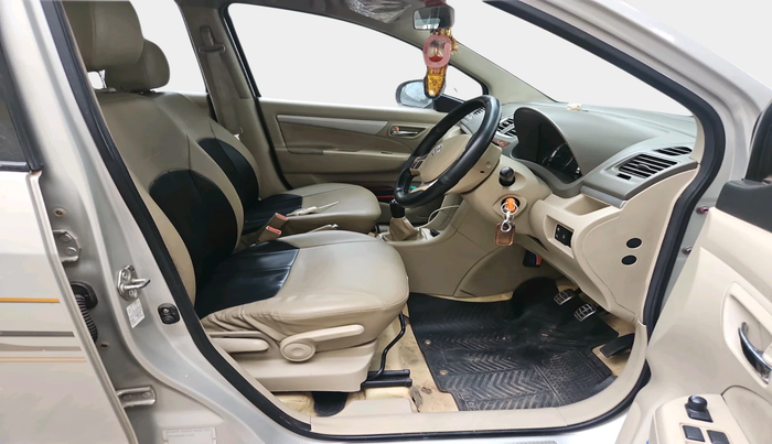2016 Maruti Ertiga ZDI SHVS, Diesel, Manual, 62,289 km, interior