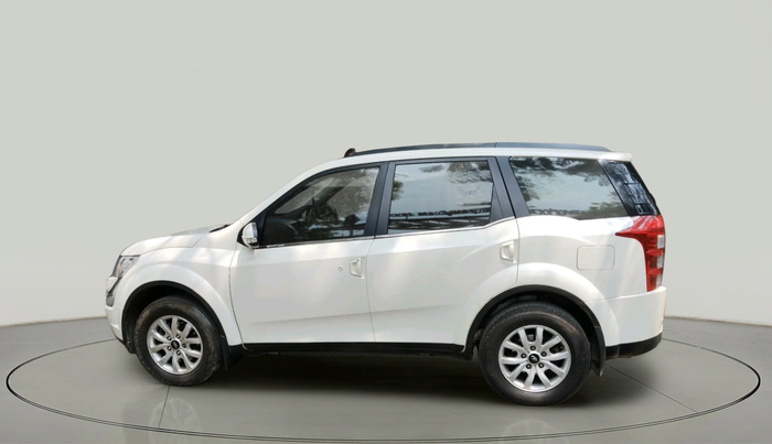 2018 Mahindra XUV500 W10, Diesel, Manual, 78,766 km, exterior