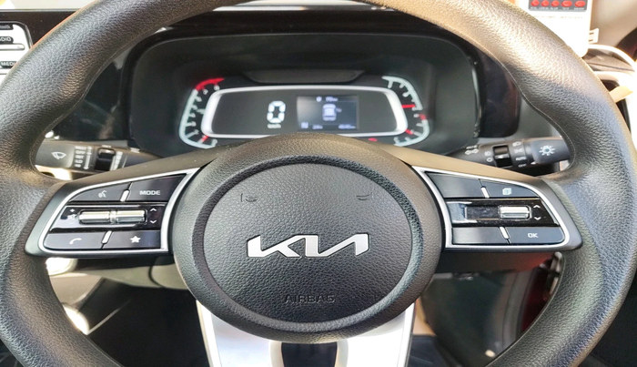 2022 KIA SONET HTK PLUS 1.0 IMT, Petrol, Manual, 4,545 km, interior