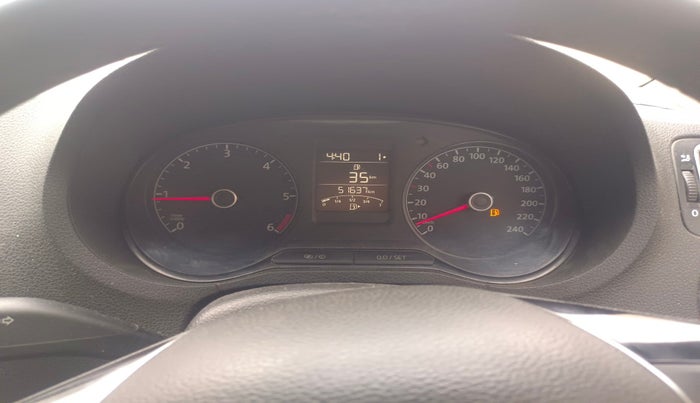 2015 Volkswagen Polo HIGHLINE1.5L, Diesel, Manual, 51,637 km, interior