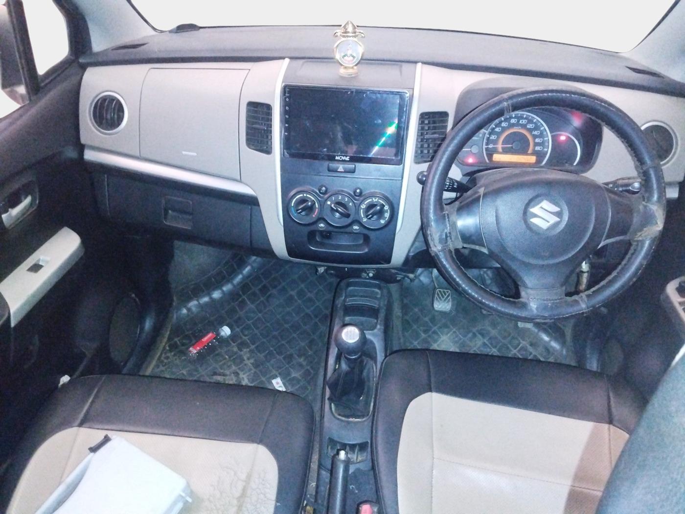 2014 Maruti Wagon R 1.0 VXI, Petrol, Manual, 1,42,450 km, interior