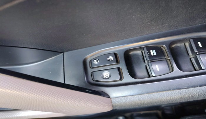 2018 Hyundai Creta SX AT 1.6 PETROL, Petrol, Automatic, 1,17,303 km, interior