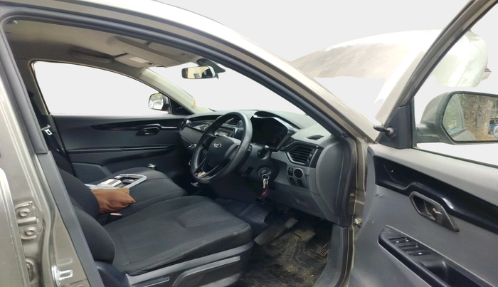 2018 Mahindra KUV 100 NXT K4+ D 6 STR, Diesel, Manual, 95,755 km, interior