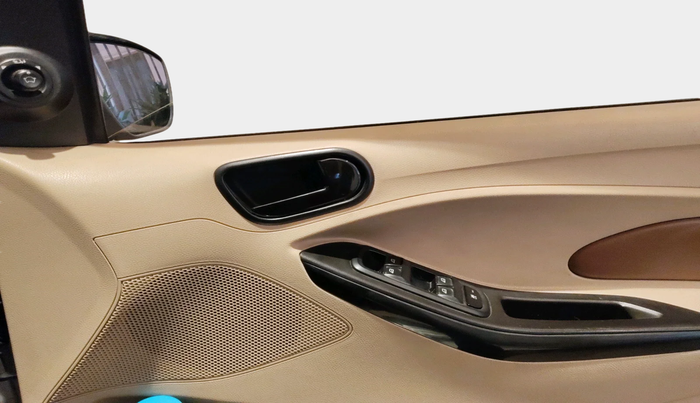 2015 Ford Figo Aspire TITANIUM 1.5 PETROL AT, Petrol, Automatic, 1,00,923 km, interior