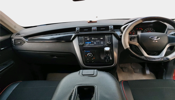 2018 Mahindra KUV 100 NXT K8 D 6 STR DUAL TONE, Diesel, Manual, 95,850 km, interior
