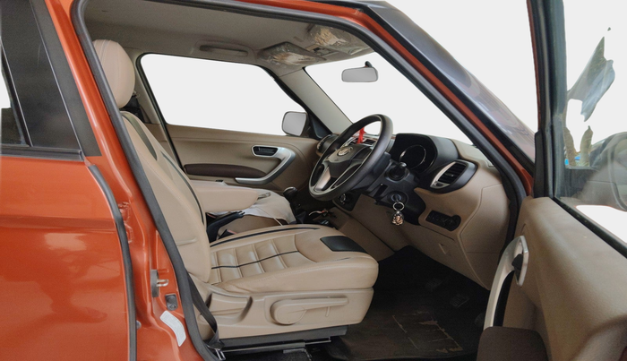 2016 Mahindra TUV300 T8, Diesel, Manual, 58,390 km, interior