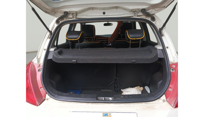 2015 Maruti Swift VXI, Petrol, Manual, 38,056 km, exterior