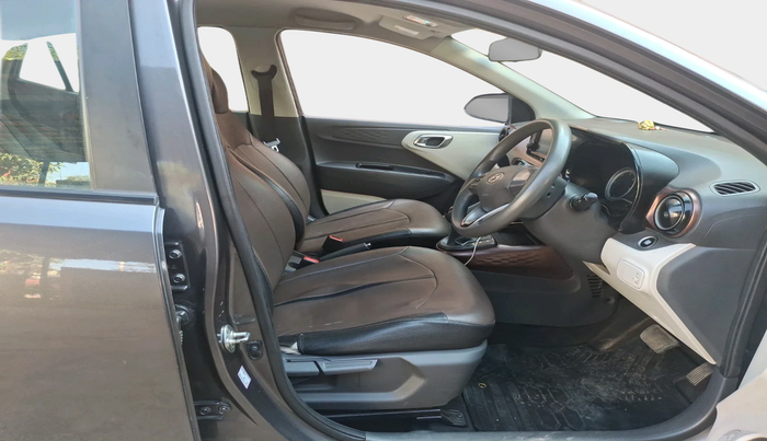 2020 Hyundai AURA SX PLUS 1.2 AMT CRDI, Diesel, Automatic, 85,288 km, interior