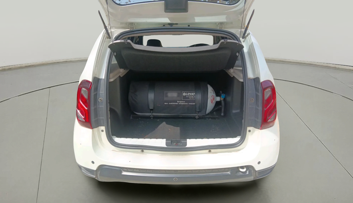 2021 Renault Duster RXS 1.5 PETROL MT, CNG, Manual, 27,933 km, exterior