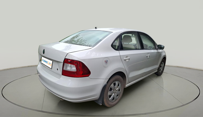 2012 Skoda Rapid AMBITION 1.6 TDI CR MT, Diesel, Manual, 1,18,024 km, exterior