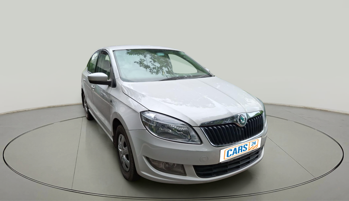 2012 Skoda Rapid AMBITION 1.6 TDI CR MT, Diesel, Manual, 1,18,024 km, exterior