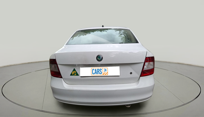 2012 Skoda Rapid AMBITION 1.6 TDI CR MT, Diesel, Manual, 1,18,024 km, exterior