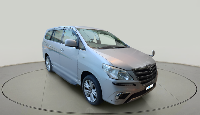 2013 Toyota Innova 2.5 GX 8 STR, Diesel, Manual, 2,62,238 km, exterior