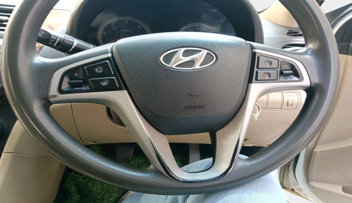 2012 Hyundai Verna FLUIDIC 1.4 CRDI EX, Diesel, Manual, 1,48,925 km, interior